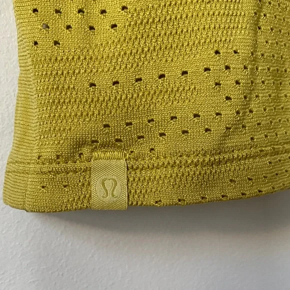 Lululemon Train to Be Tank *Camo - Picture 4 of 10